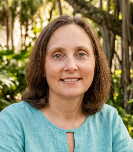 Portrait of Faye Lewis, EdTech Advisor